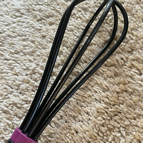 Tupperware whisk - Picture 3 of 5